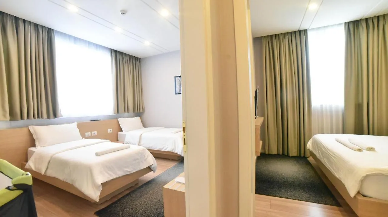 Hotel Auto Grill Roberti Tepelene